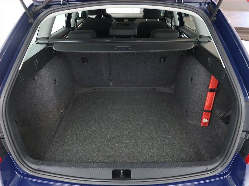Škoda Octavia (2013) 1.6 TDI - fotka 13 z 15