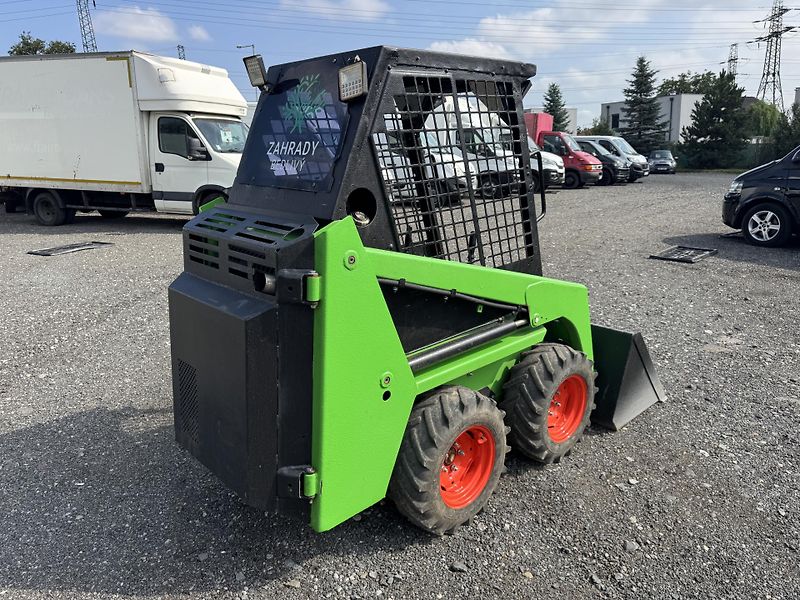 Bobcat Bobcat 443, po komplet GO. - fotka 5 z 23