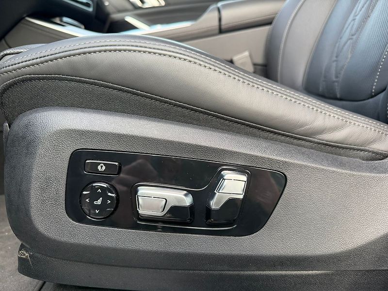 BMW X5 40xd Vzduch Ventilace Tažné - fotka 34 z 38
