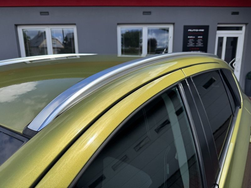 Suzuki SX4 S-Cross (2015) 1.6 VVTi Limited Navi Kamera - fotka 45 z 50