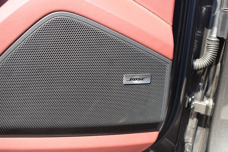 Porsche Cayenne (2026) KeyLess/SoftClose/Pano - fotka 24 z 52