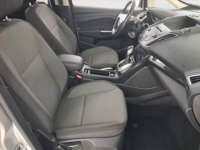Ford Grand C-MAX (2018) 2.0 TDCi, Automat, Bi-Xenony - fotka 9 z 20