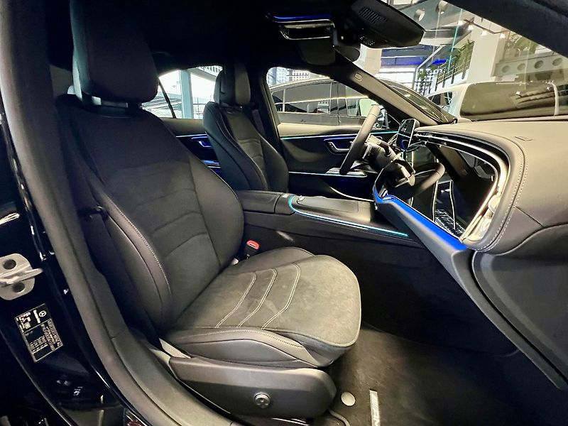 Mercedes-Benz Třídy E (2025) 300 de 4MATIC s EQ Linie AMG - fotka 10 z 12
