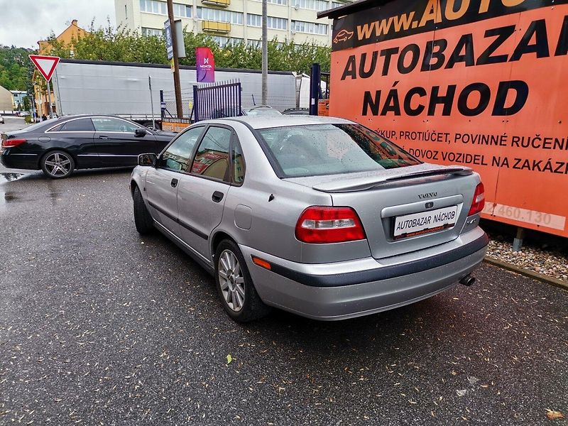 Volvo S40 (2001) 1.8i 90kw Nové v ČR 1.majitel! - fotka 3 z 24