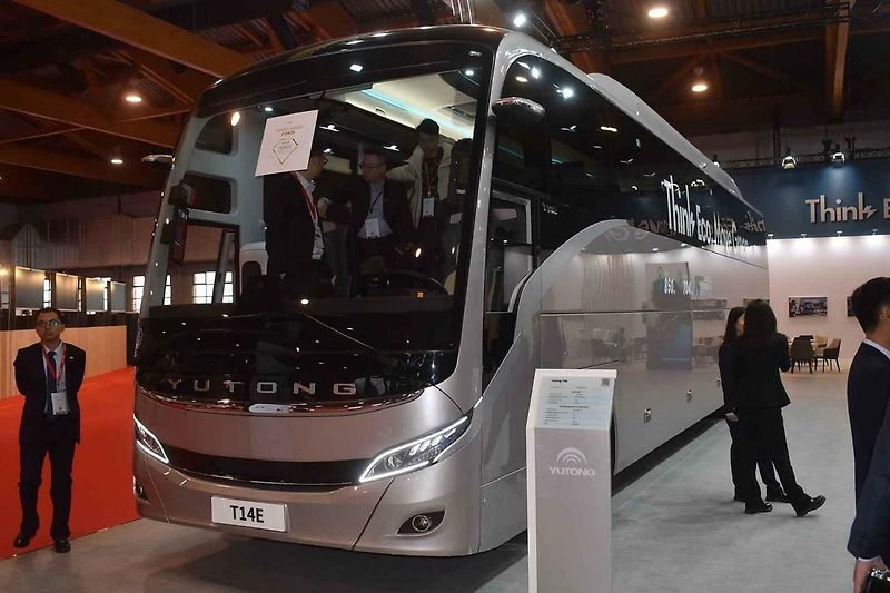 Claudio Passerini na veletrhu Bussworld.