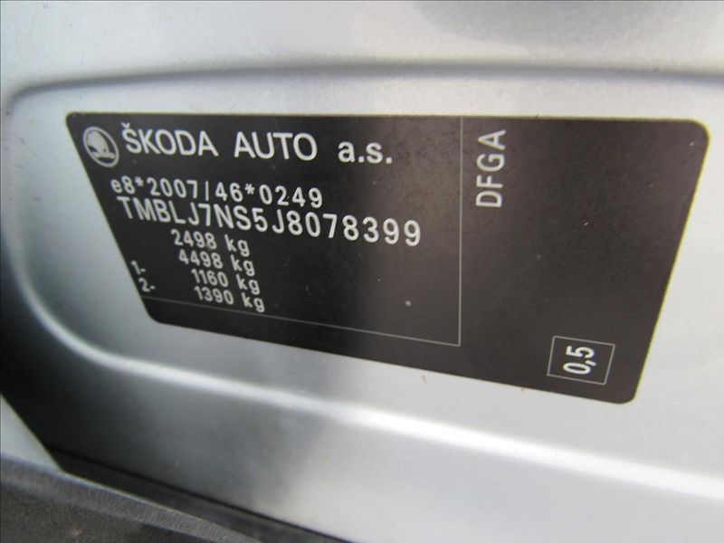 Škoda Kodiaq 2,0 TDI 110kW Scout 4x4 DSG - fotka 33 z 36