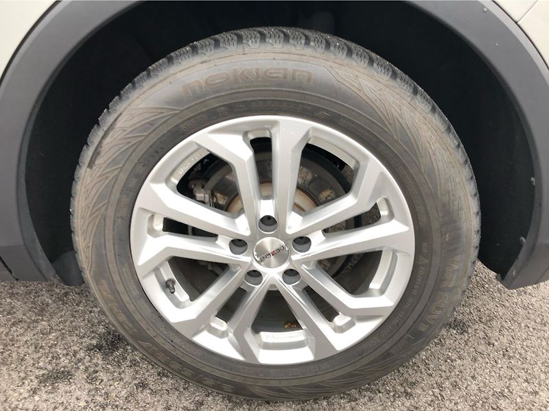Volkswagen Tiguan 1.4 TSI Maraton Edition - fotka 14 z 27