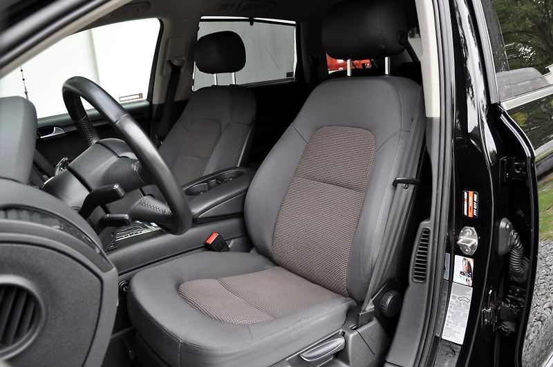 Audi Q7 (2010) 3.0 TDi V6 QUATTRO,XENONY,FACE - fotka 9 z 47