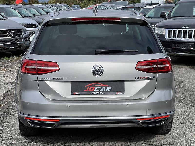 Volkswagen Passat Alltrack 2.0TDi DSG 4x4 NAVI - fotka 6 z 55