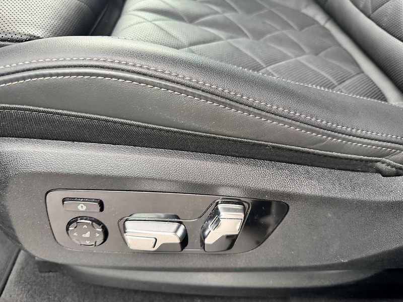 BMW X5 (2024) xDrive30d M SPORT PAKET - fotka 13 z 28