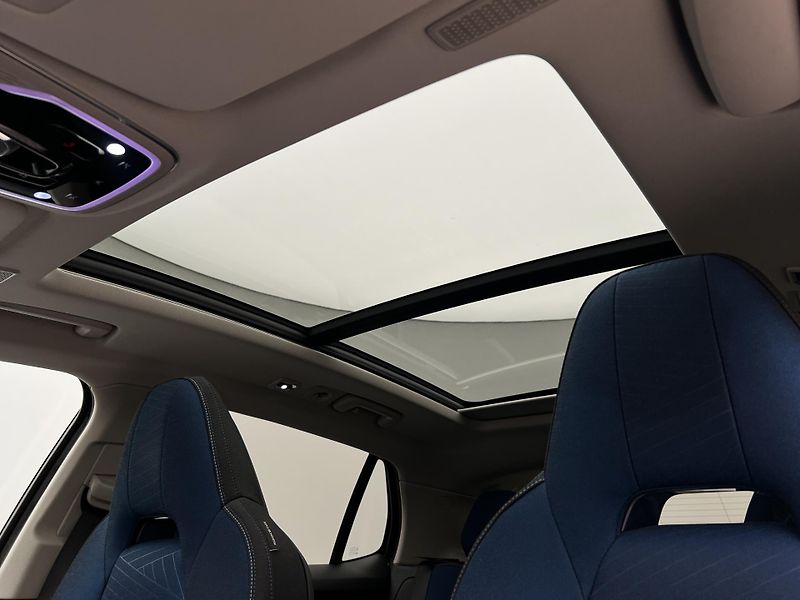 Lynk & Co 01 PHEV AUT  - fotka 16 z 54