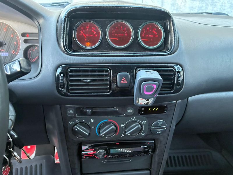 Toyota Corolla (2000) 1.4 LPG, 71KW - fotka 12 z 15