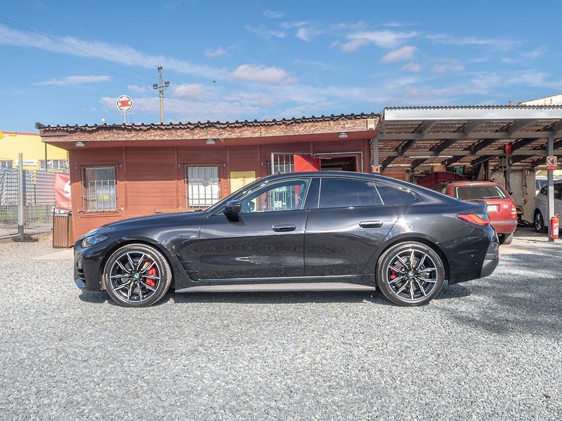 BMW Řada 4 (2022) 420D – M Sport Package Pro - fotka 8 z 61