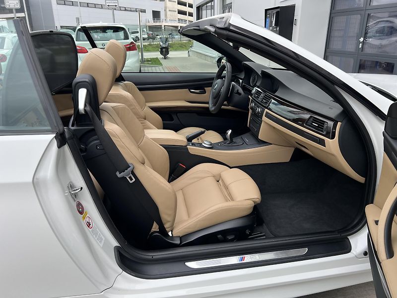 BMW M3 Perfektní Stav - fotka 11 z 21