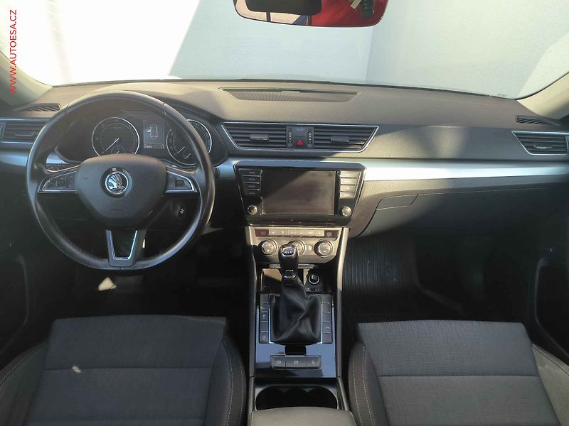 Škoda Superb (2016) 2.0TDI 4x4, 2.maj,ČR - fotka 8 z 26