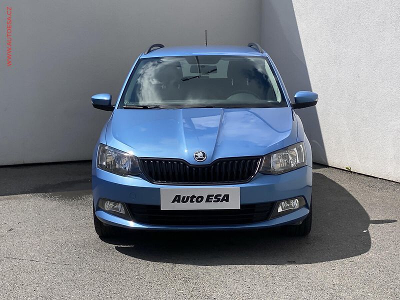 Škoda Fabia (2018) 1.0 TSi, Active, +kola - fotka 2 z 17