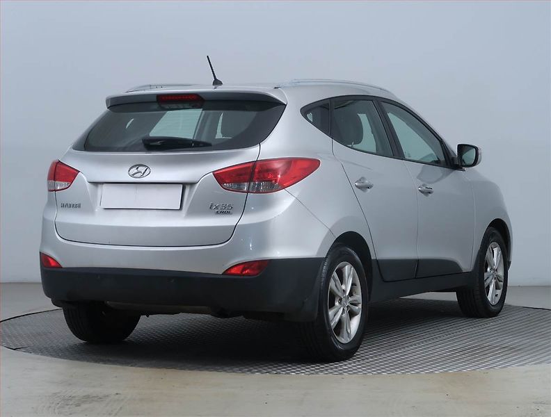 Hyundai ix35 (2012) 1.7 CRDi, Tempomat - fotka 5 z 19