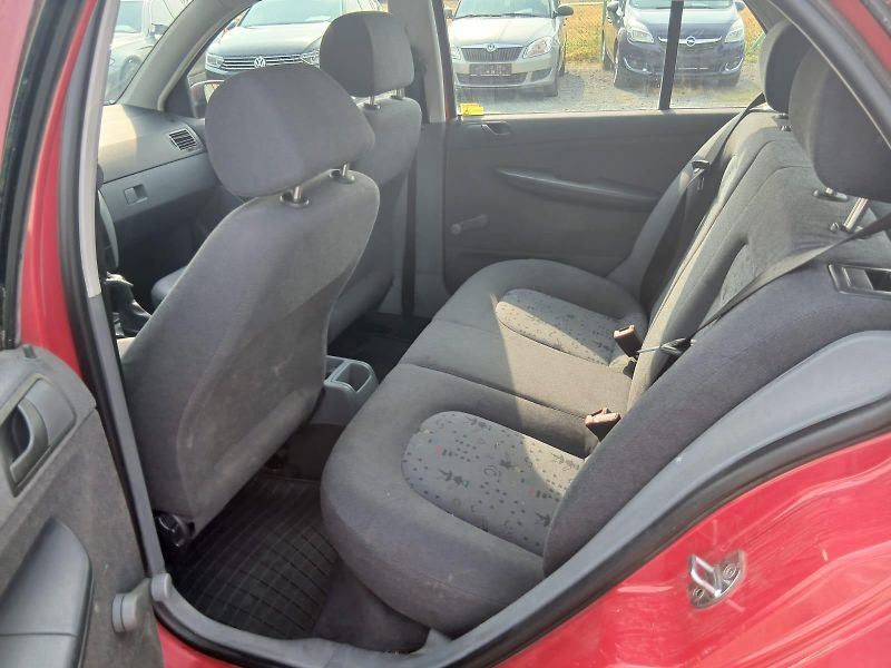 Škoda Fabia 1.4MPI, benzin,  ALU kola - fotka 21 z 27