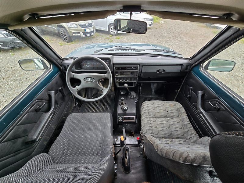 Lada Niva (2005) 1.7i 59KW nová STK - fotka 11 z 17