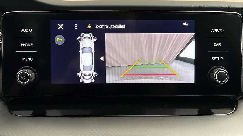 Škoda Octavia 2.0 TDI Ambition - fotka 12 z 25