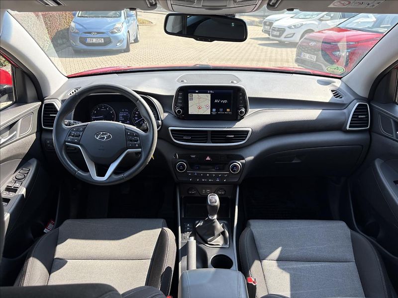 Hyundai Tucson 1,6 T-GDi 4x2 manuál  Travelle - fotka 12 z 20