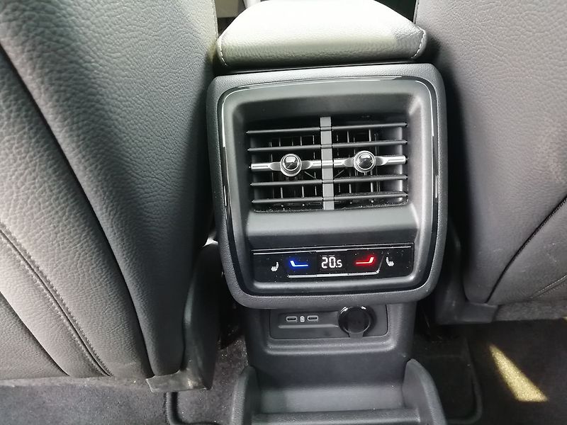 Škoda Kodiaq Exclusive Selection  2,0 TDI - fotka 19 z 25