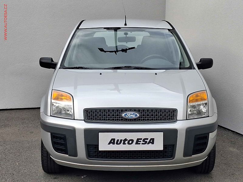 Ford Fusion (2008) 1.4i, Klima - fotka 2 z 15