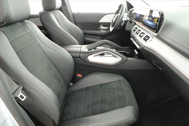 Mercedes-Benz GLE (2024) 300 d 4MATIC, Vzduch, Tažné - fotka 7 z 30