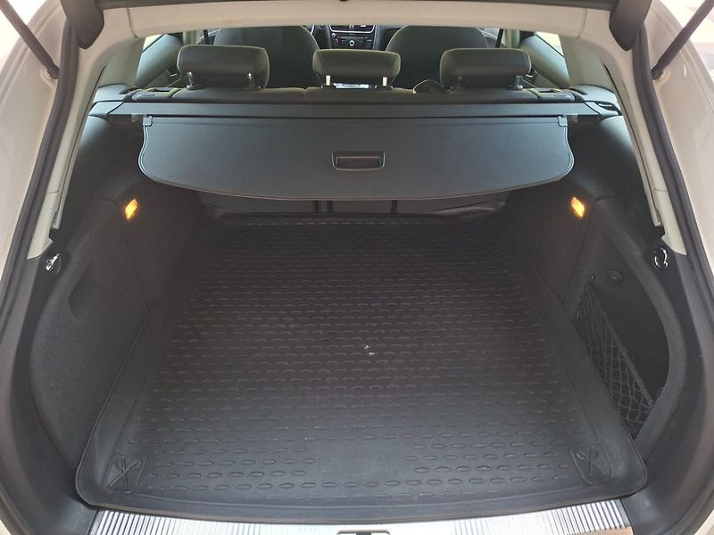 Audi A4 (2012) 2.0TDi 105kW 6MAN -SERVISOVÁNO - fotka 22 z 26