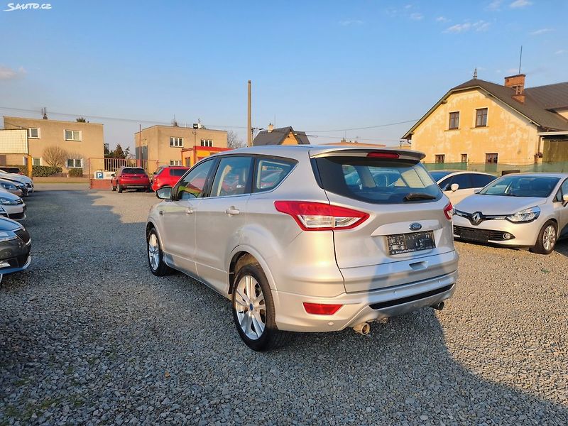 Ford Kuga (2016) - fotka 7 z 39