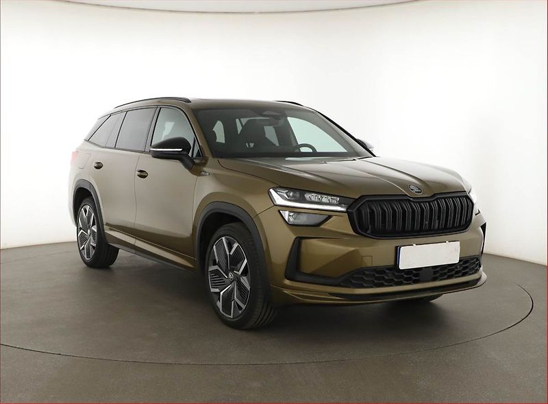 Škoda Kodiaq (2024) 2.0 TDI, Sportline, Navigace - fotografie inzerátu