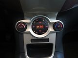 Ford Fiesta (2009) 1.4i,klima,výhřev,GHIA,senzory - náhled 9