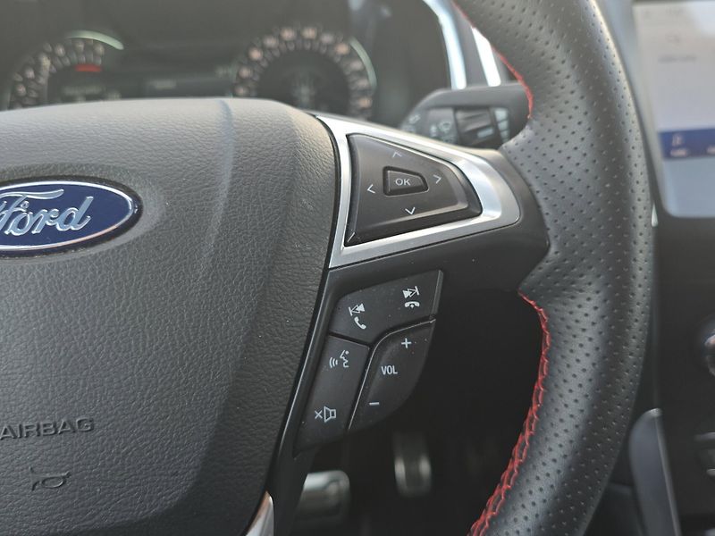 Ford S-MAX (2023) ST-line 2.5 Hybrid 140kW, 1. m - fotka 12 z 27