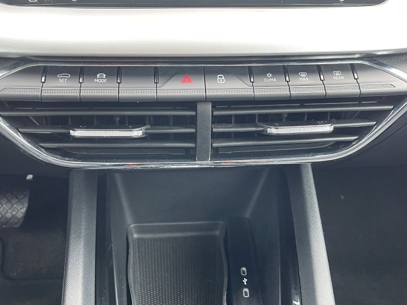 Škoda Octavia (2023) 2.0 TDI 110kW DSG Style Plus c - fotka 13 z 34