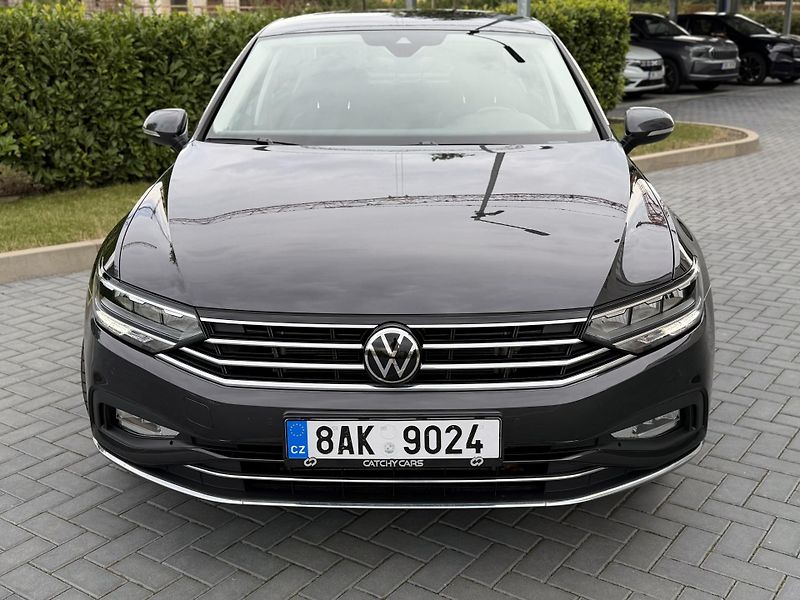 Volkswagen Passat (2020) 1.5 tsi 110 kw/DSG/sedan - fotka 7 z 22