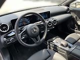 Mercedes-Benz Třídy A 180 - náhled 10