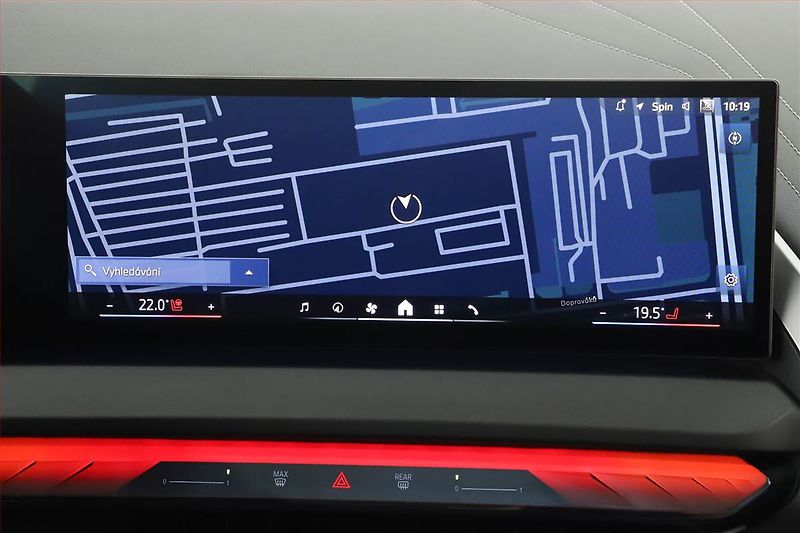BMW X3 (2025) 20 xDrive, 360°, HUD, Tažné - fotka 14 z 31