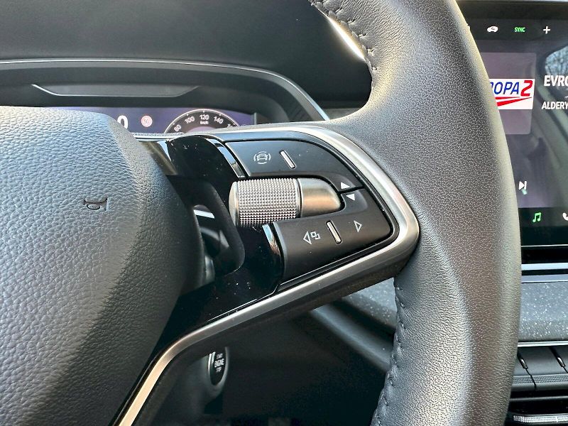 Škoda Octavia (2024) 1.5 TSI 110kW MHEV Top Selecti - fotka 11 z 24
