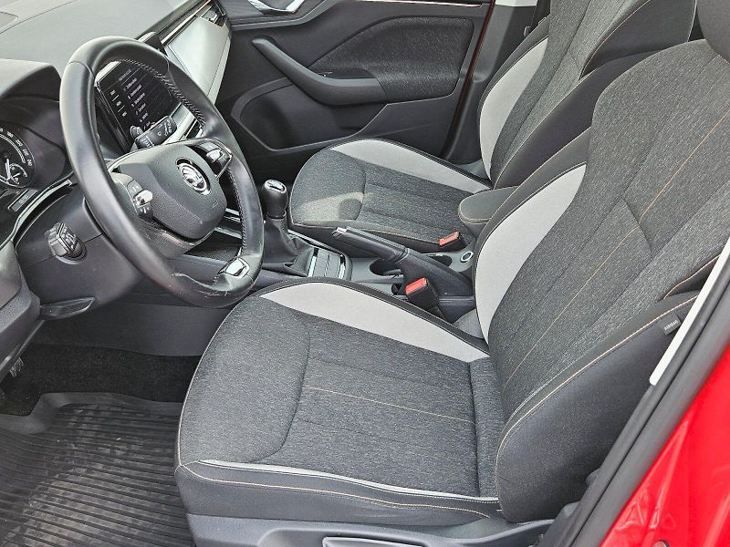 Škoda Kamiq (2021) STYLE Plus TSI 81/1.0 M6F - fotka 12 z 30