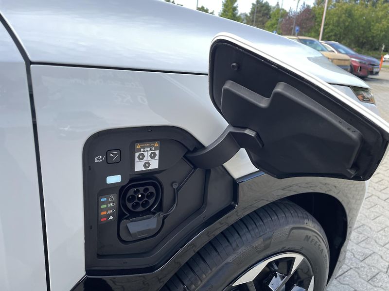 Kia EV5 (2026) 4x4 GT-Line EvoPark+Tech+PNS - fotka 26 z 28