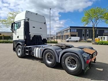 MAN TGX (2020) 33.510 6x4 hydraulika EURO 6 - fotka 4 z 15