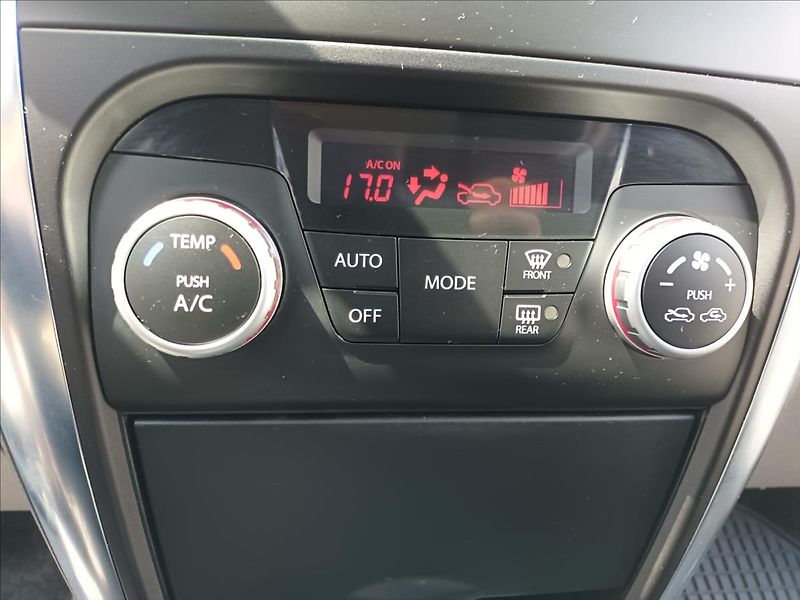 Suzuki SX4 1,6 VVT,88KW,4X4,VÝHŘEV,KOLA - fotka 35 z 47