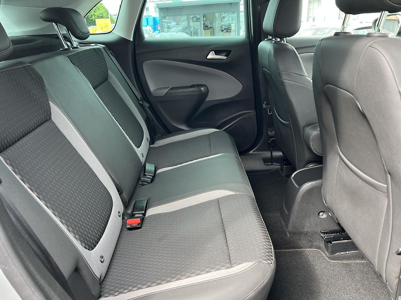 Opel Crossland X 1.2T AUTOMAT NOVÉ ROZVODY - fotka 34 z 48