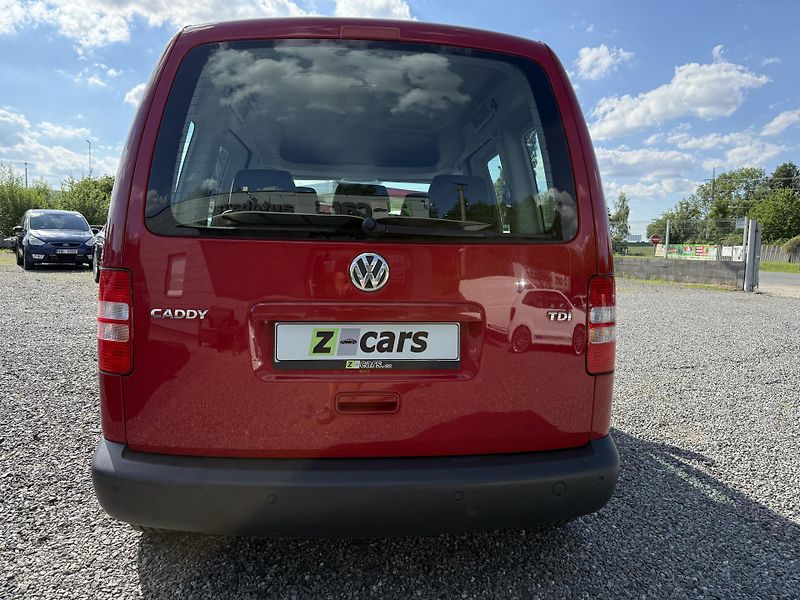 Volkswagen Caddy Life 1.6TDi TEAM  - fotka 6 z 19