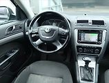 Škoda Octavia (2011) Elegance 1.6 TDI, Automat - náhled 7