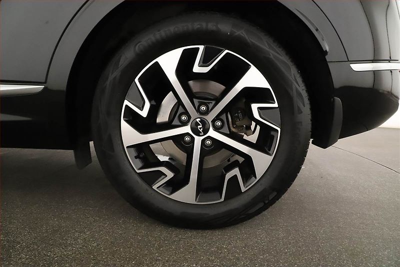 Kia Sportage (2023) 1.6 T-GDI - fotka 20 z 20