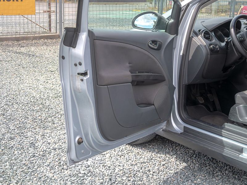 Seat Altea (2008) 1.9TDI 77KW 2DIN – PO SERVISU - fotka 9 z 39