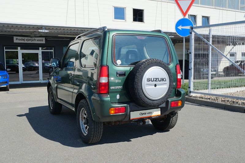 Suzuki Jimny - fotka 4 z 6