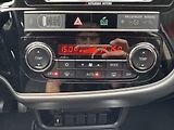 Mitsubishi Outlander (2019) 2.0i Mivec Navi Kamera - náhled 12