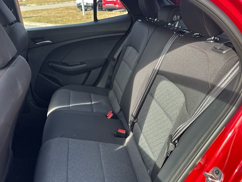 MG MG3 (2026) 1.5 DVVT Elegance - fotka 9 z 20